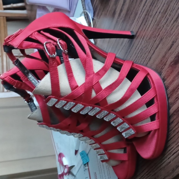 Aldo Red Satin Strappy Jeweled Heels, 5" height, Size 39 (9) - Picture 1 of 6